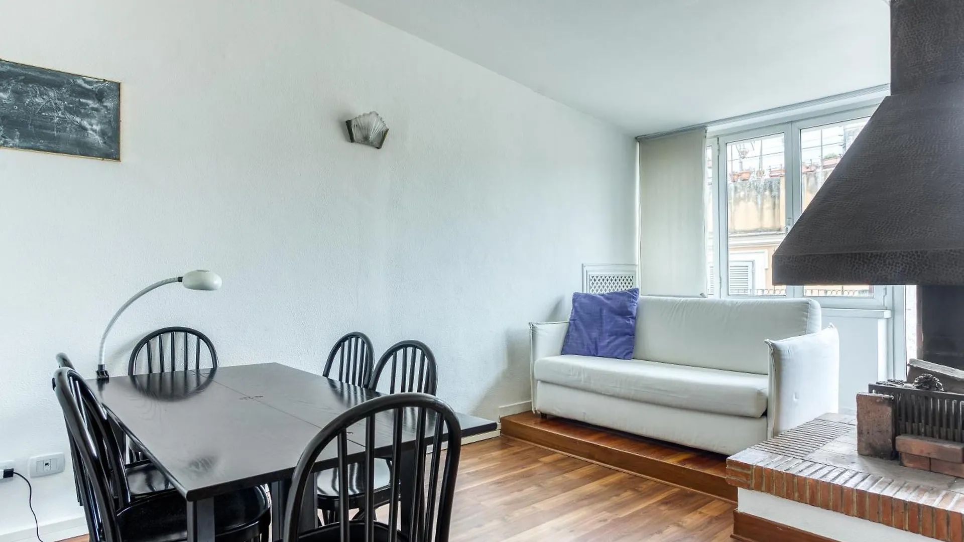 Appartamento MAIN LOFT CAPOCCI - Rione Monti Roma 0*,  Italia
